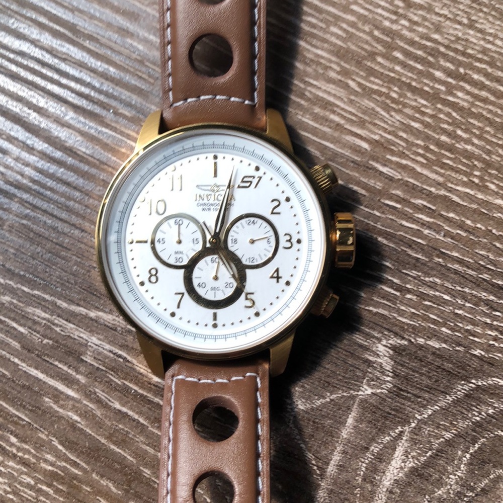 Never worn INVICTA WATCH